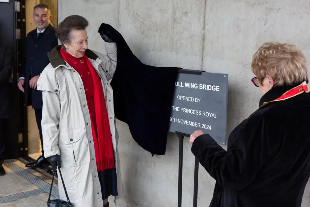 HRH The Princess Royal unveils the plaque with Councillor Liz Harsant