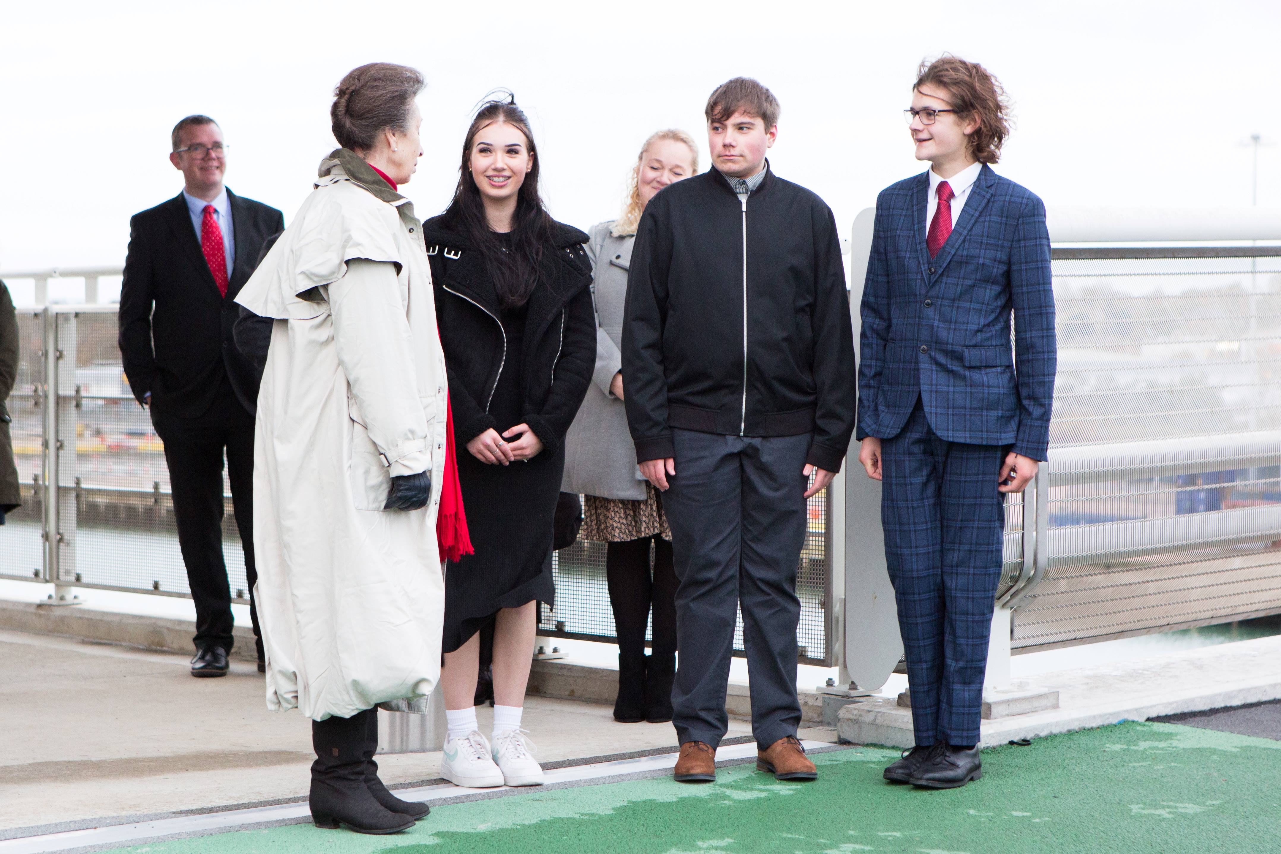 HRH meets the schoolchildren who named the Gull Wing bridge