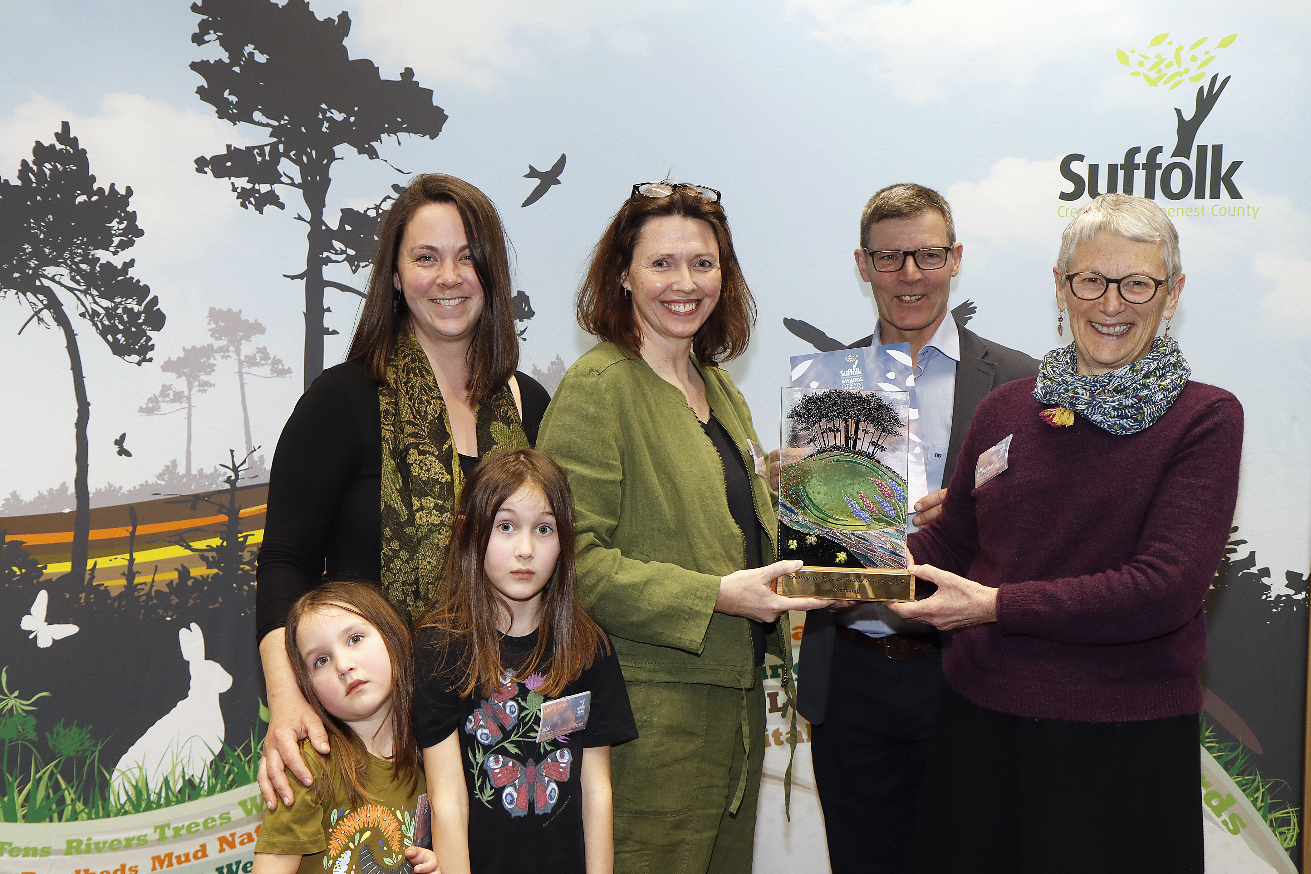 HADLEIGH ENVIRONMENTAL ACTION TEAM (HEAT)