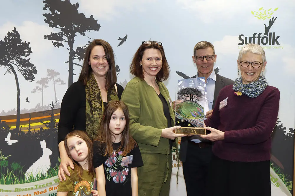 HADLEIGH ENVIRONMENTAL ACTION TEAM (HEAT)