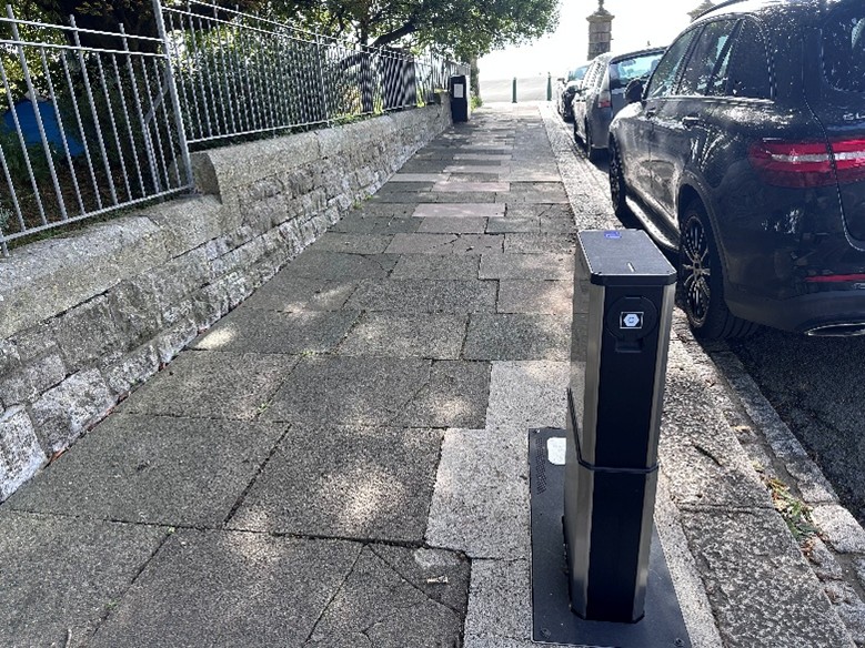 An Urban Fox UEOne chargepoint in use. 
