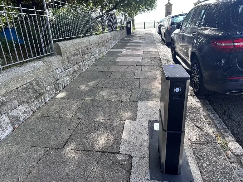 An Urban Fox UEOne chargepoint in use.